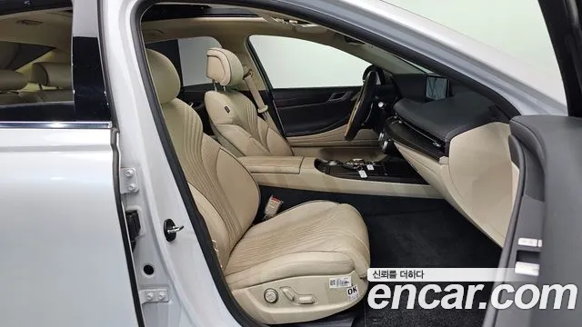 Genesis G80 RG3 — Фото автомобиля 12