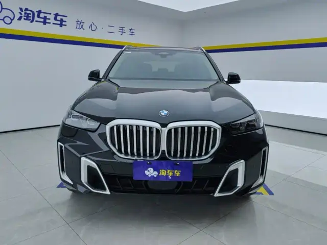 BMW X5 — Фото автомобиля 2