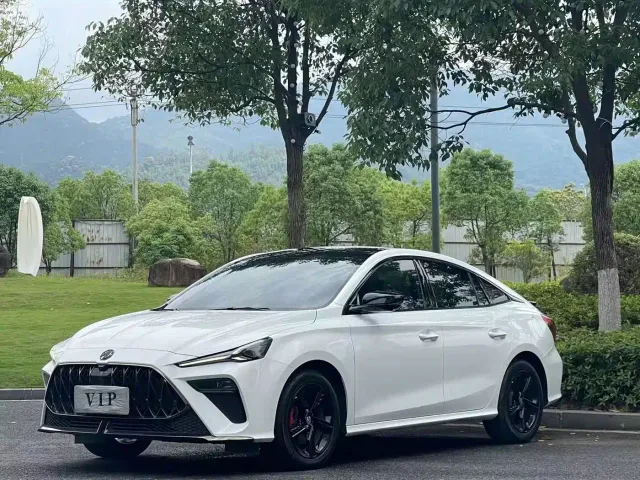 Фотография автомобиля — MG 5 Scorpio
