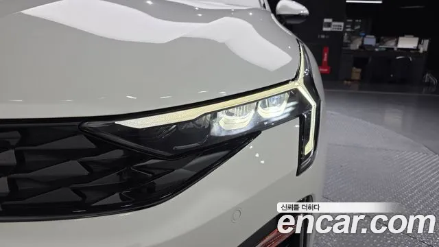 Kia K5 Новый K5 3 поколение 2.0 LPi(Для проката) — Фото автомобиля 22