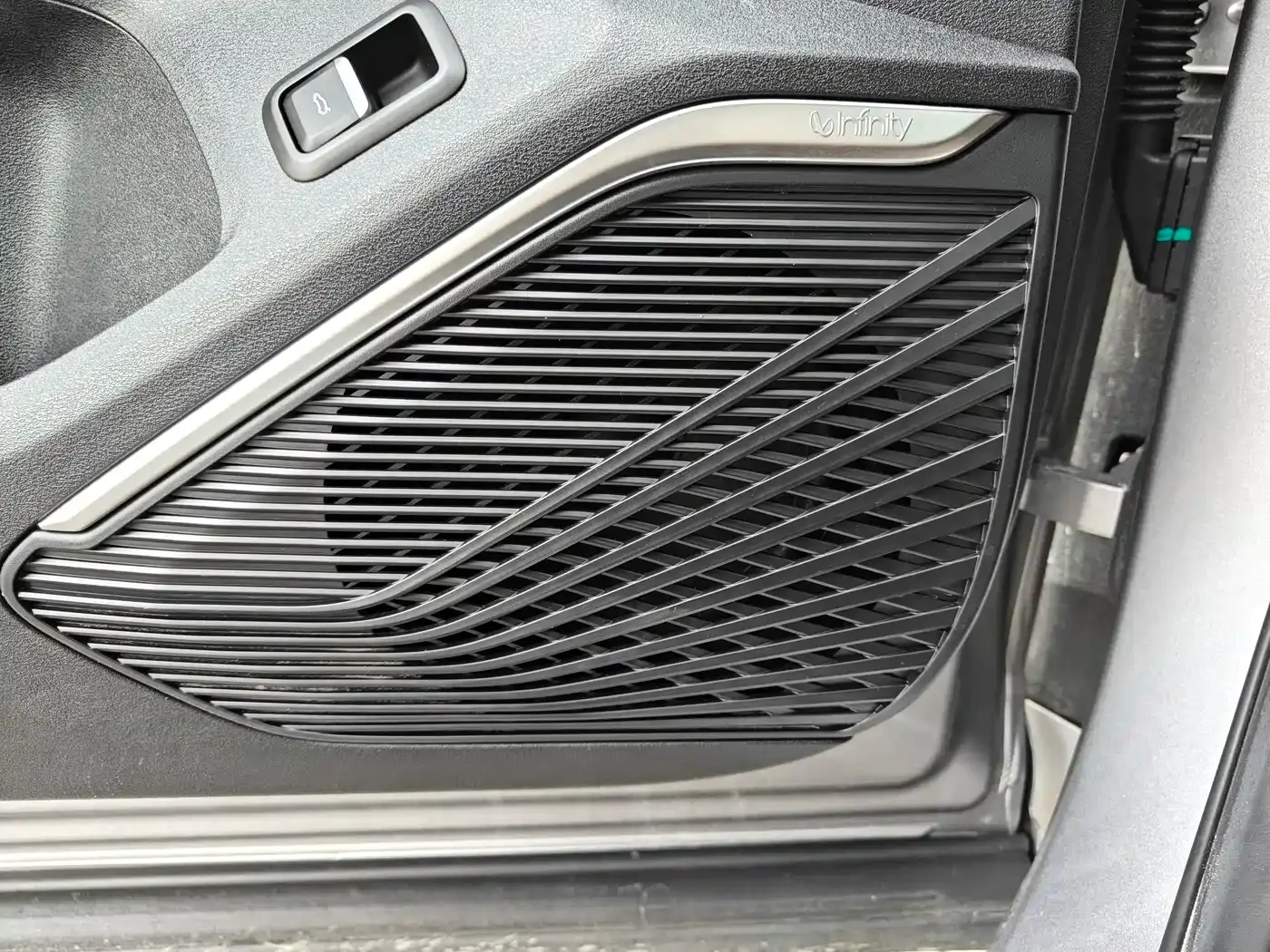Geely Xingyue L 2023 2.0TD High-power Automatic 2WD Flagship — Фото автомобиля 14