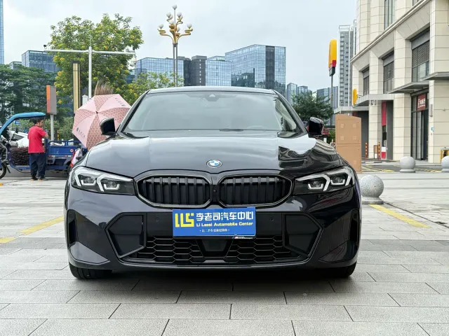 BMW 3 Series — Фото автомобиля 2