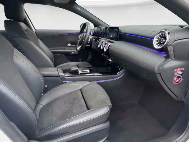 Mercedes-Benz A-Class — Фото автомобиля 7