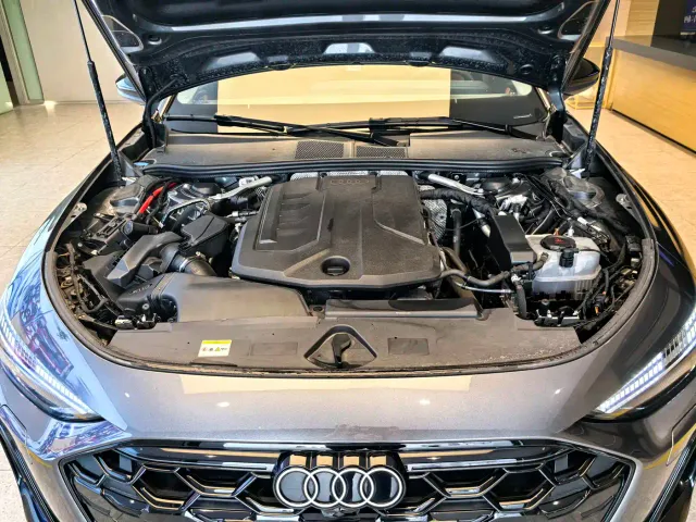 Audi A5L — Фото автомобиля 16