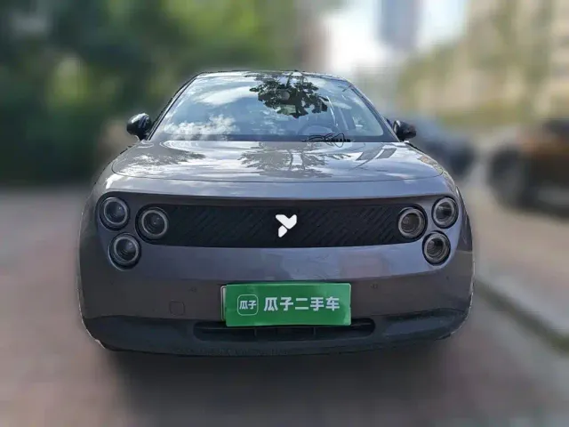 Firefly Firefly 2025 Luminescent Edition — Фото автомобиля 2