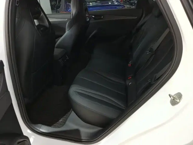 BYD Seal 06 — Фото автомобиля 16
