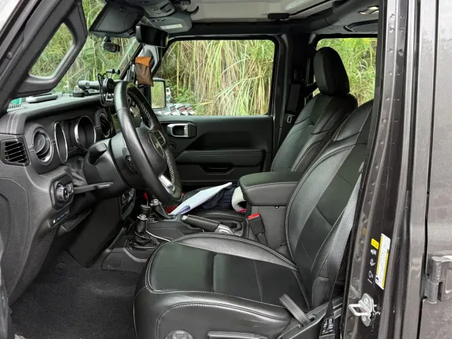 Jeep Wrangler 4xe — Фото автомобиля 8