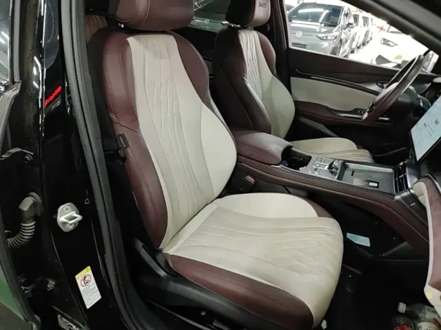 BYD Seal — Фото автомобиля 24