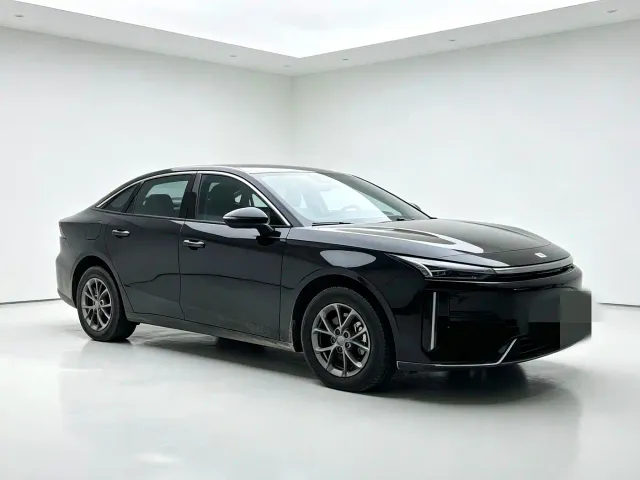 Geely Galaxy L6 — Фото автомобиля 3