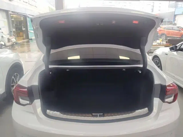 Buick Regal — Фото автомобиля 18