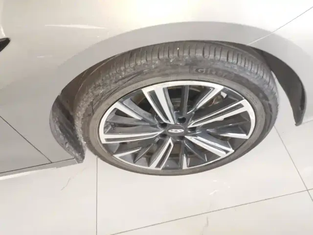Chery Arrizo 8 — Фото автомобиля 6