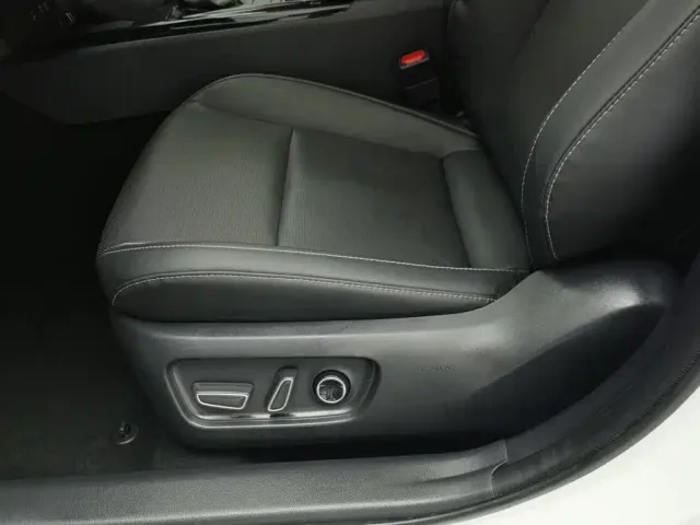 Toyota Camry 2024 2.0G Premium Edition — Фото автомобиля 20