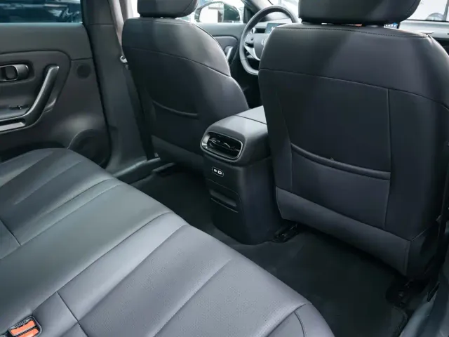 Leapmotor Lafa 5 — Фото автомобиля 19