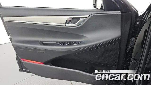 Hyundai Grandeur — Фото автомобиля 21