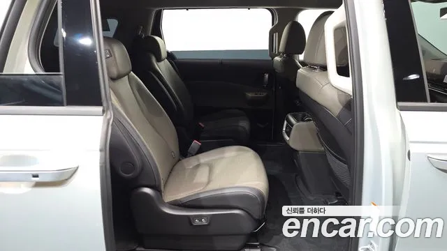 Kia Carnival 4th Gen — Фото автомобиля 17