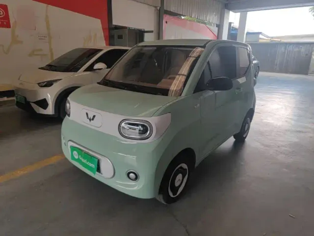 Фотография автомобиля — Wuling Hongguang Mini EV
