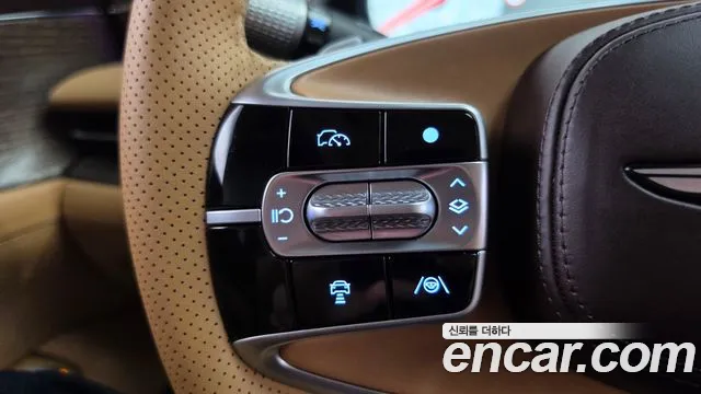 Genesis G90 Бензин 3.5 турбо AWD — Фото автомобиля 17
