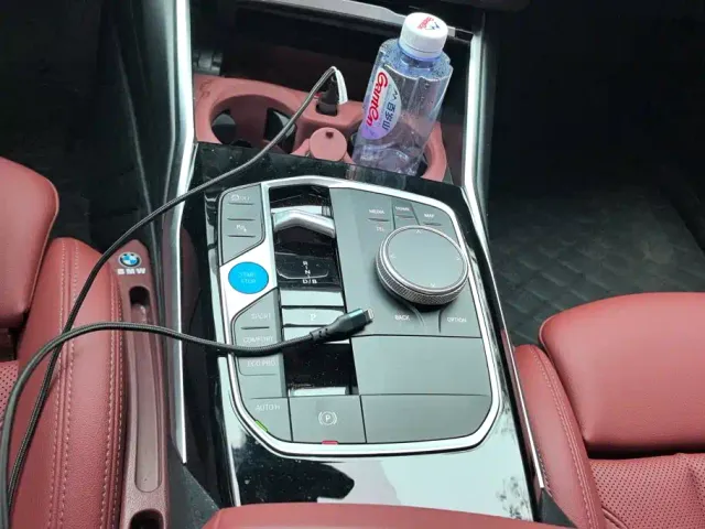 BMW i4 — Фото автомобиля 16