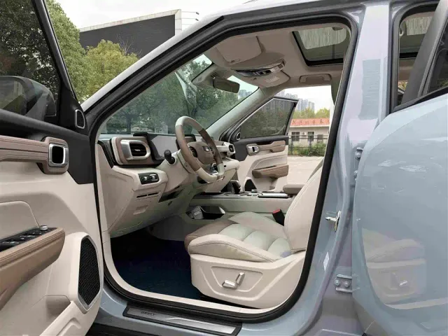Geely ICON — Фото автомобиля 17