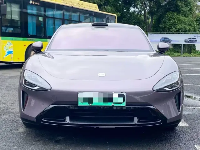 Xiaomi SU7 — Фото автомобиля 2