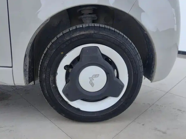 Wuling Hongguang Mini EV — Фото автомобиля 6