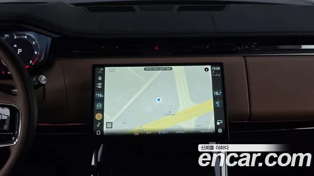 Land Rover Range Rover Sport — Фото автомобиля 12