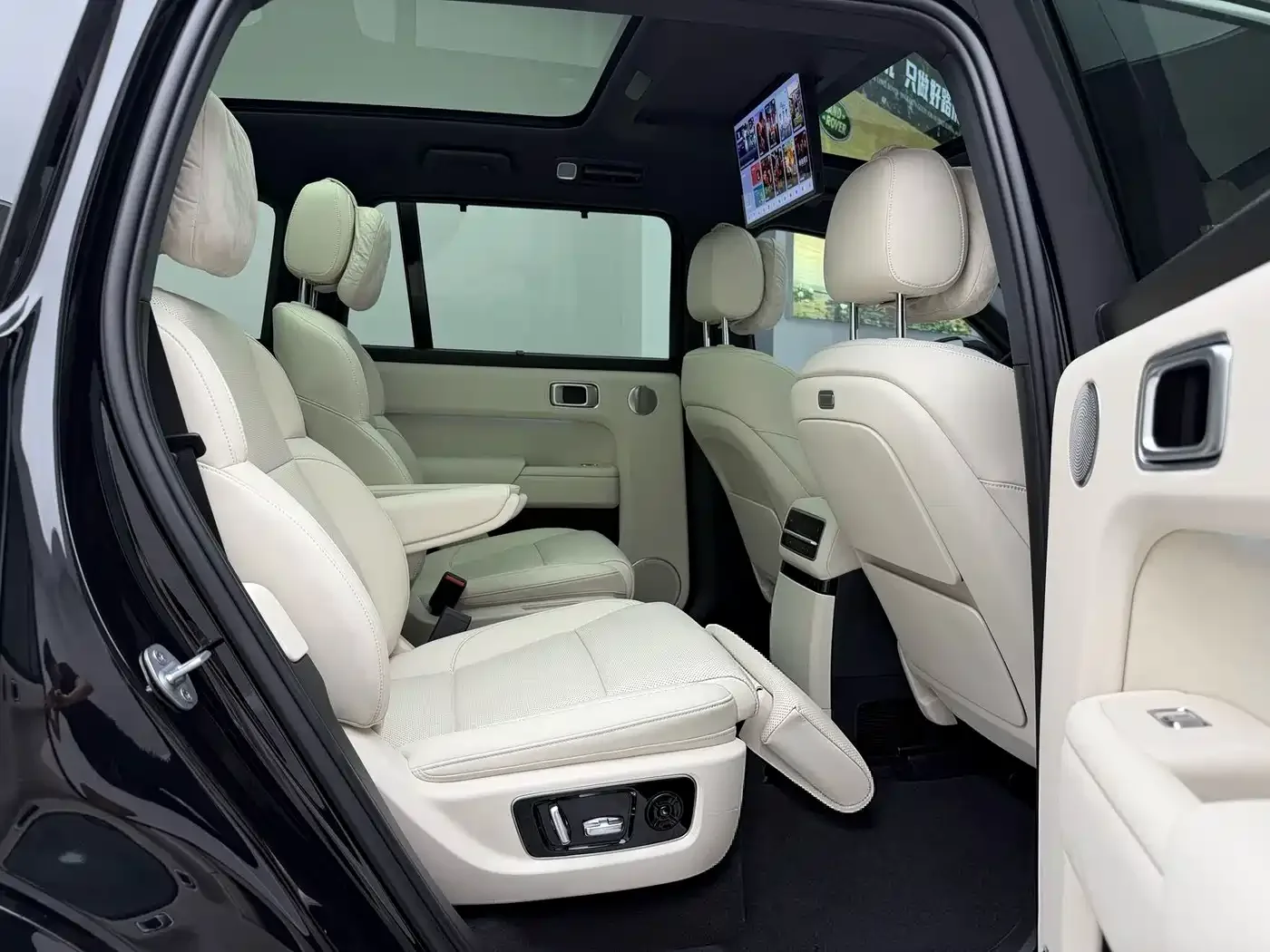 Li Auto Li Xiang L9 2023 Model Pro — Фото автомобиля 7