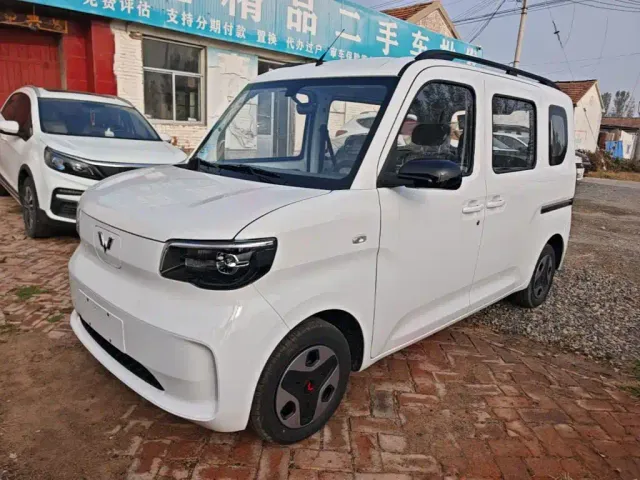 Фотография автомобиля — Wuling Zhiguang NEV