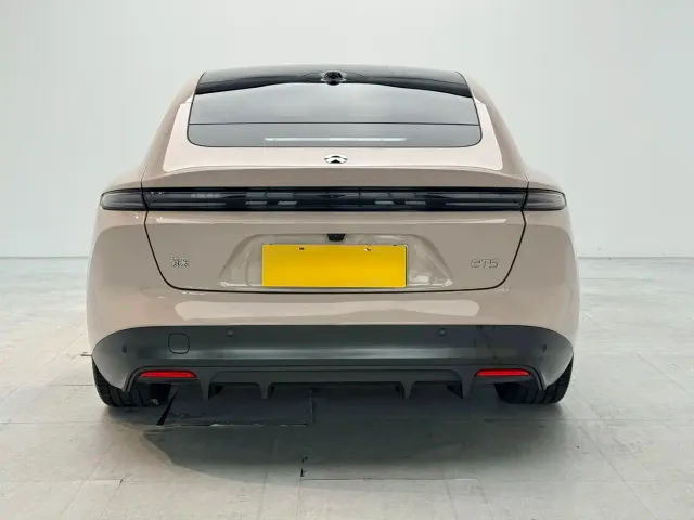 Nio ET5 — Фото автомобиля 5