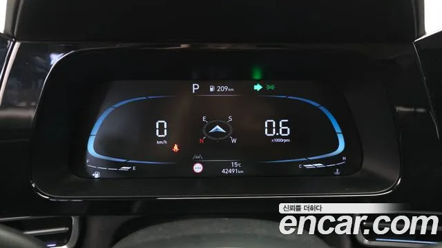 Hyundai Avante CN7 — Фото автомобиля 11