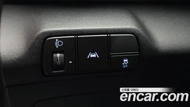 Hyundai AVANTE Avante (CN7) — Фото автомобиля 28
