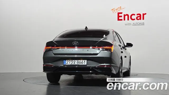 Hyundai AVANTE Avante (CN7) — Фото автомобиля 4