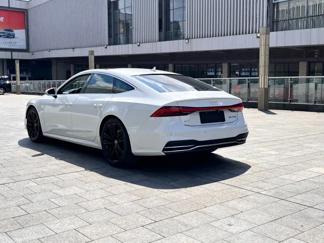 Audi A7 — Фото автомобиля 15