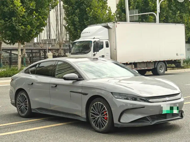 BYD Han — Фото автомобиля 3