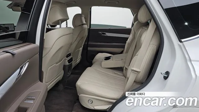 Genesis GV80 — Фото автомобиля 16