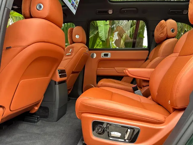 Li Auto L9 — Фото автомобиля 11