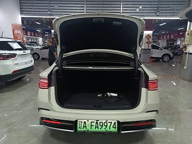 BYD Seal 07 DM-i — Фото автомобиля 18