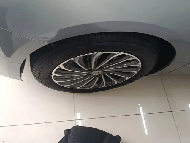 Buick LaCrosse — Фото автомобиля 22