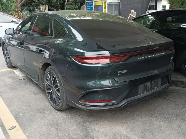 BYD Han — Фото автомобиля 11