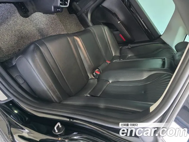 Hyundai Grandeur GN7 — Фото автомобиля 19