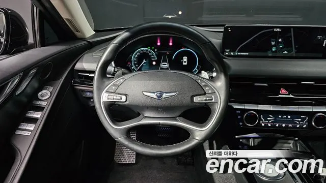Genesis G80 RG3 — Фото автомобиля 12