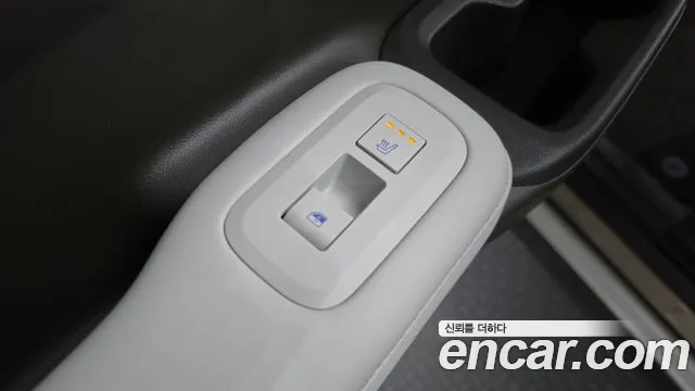 Hyundai Santa Fe MX5 — Фото автомобиля 28
