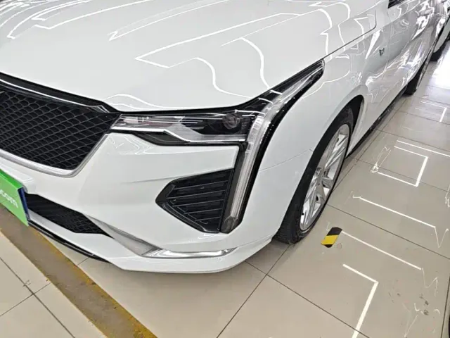Cadillac CT4 — Фото автомобиля 23