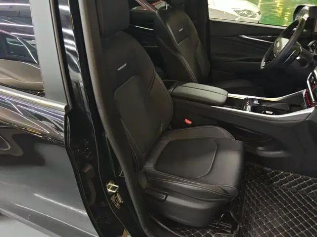 Maxus G50 — Фото автомобиля 24