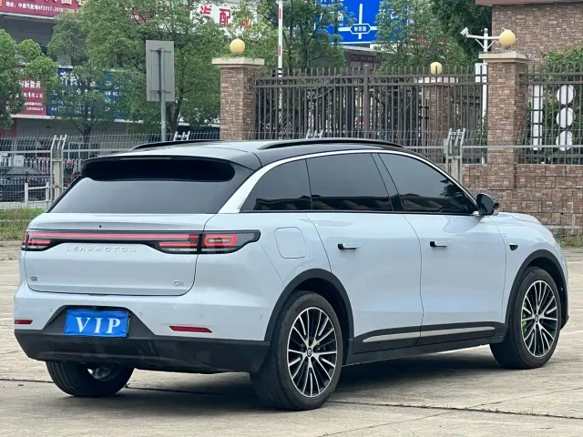 Leapmotor C11 — Фото автомобиля 7