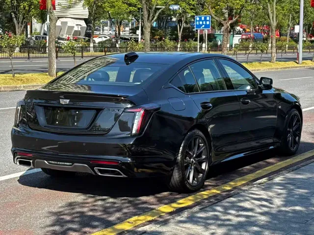 Cadillac CT5 — Фото автомобиля 8