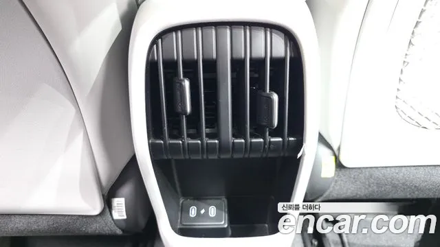 Hyundai Kona Kona (SX2) Бензин 1.6 турбо 2WD — Фото автомобиля 29