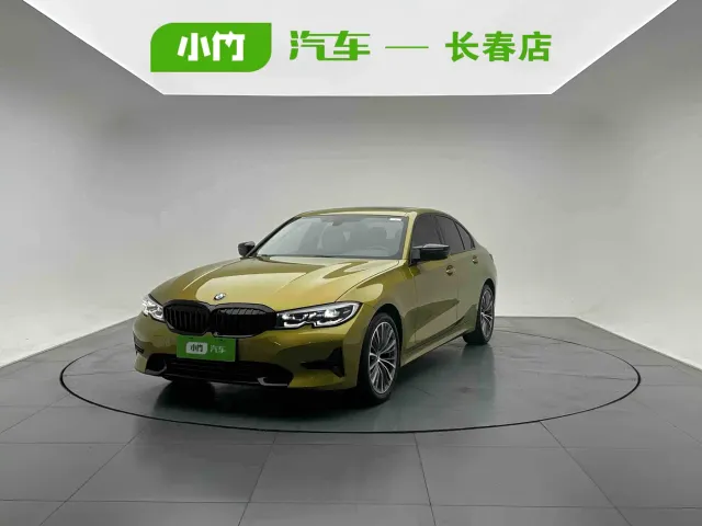 Фотография автомобиля — BMW 3 Series
