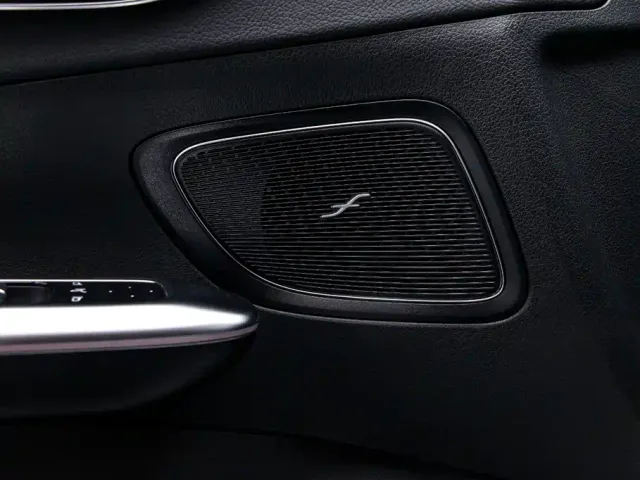 Mercedes-Benz C-Class — Фото автомобиля 13