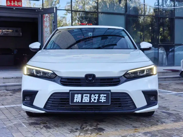 Honda Civic — Фото автомобиля 2